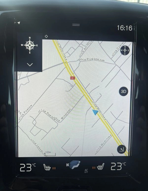 Volvo XC 60 cena 119900 przebieg: 148000, rok produkcji 2019 z Warszawa małe 211